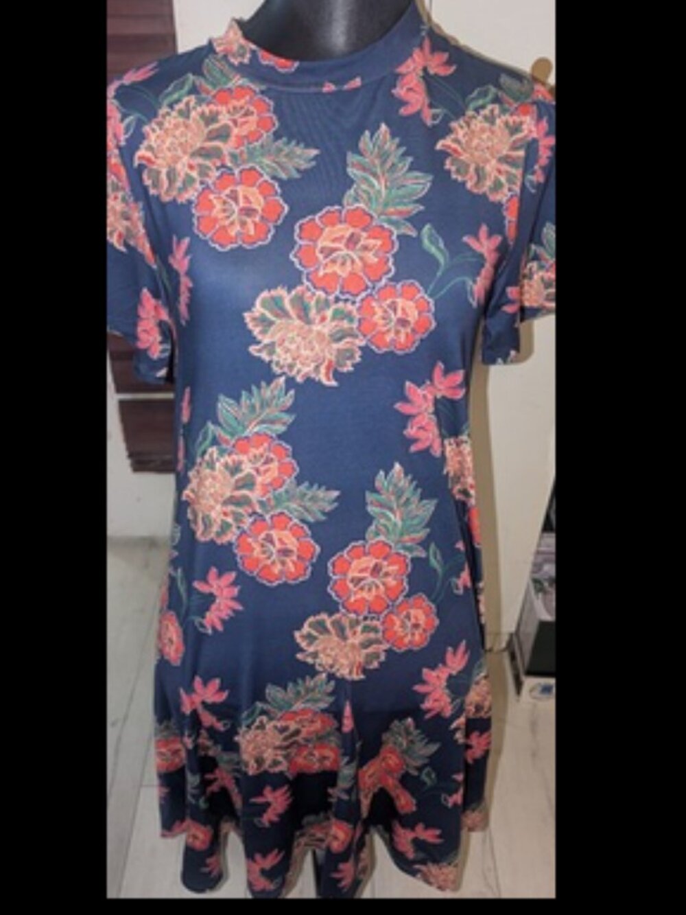 NWT Leota Serenity Floral Dress Womens Size M